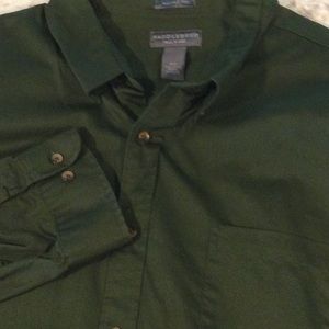 Big and Tall forest green L/S button down. Sz 3XLT